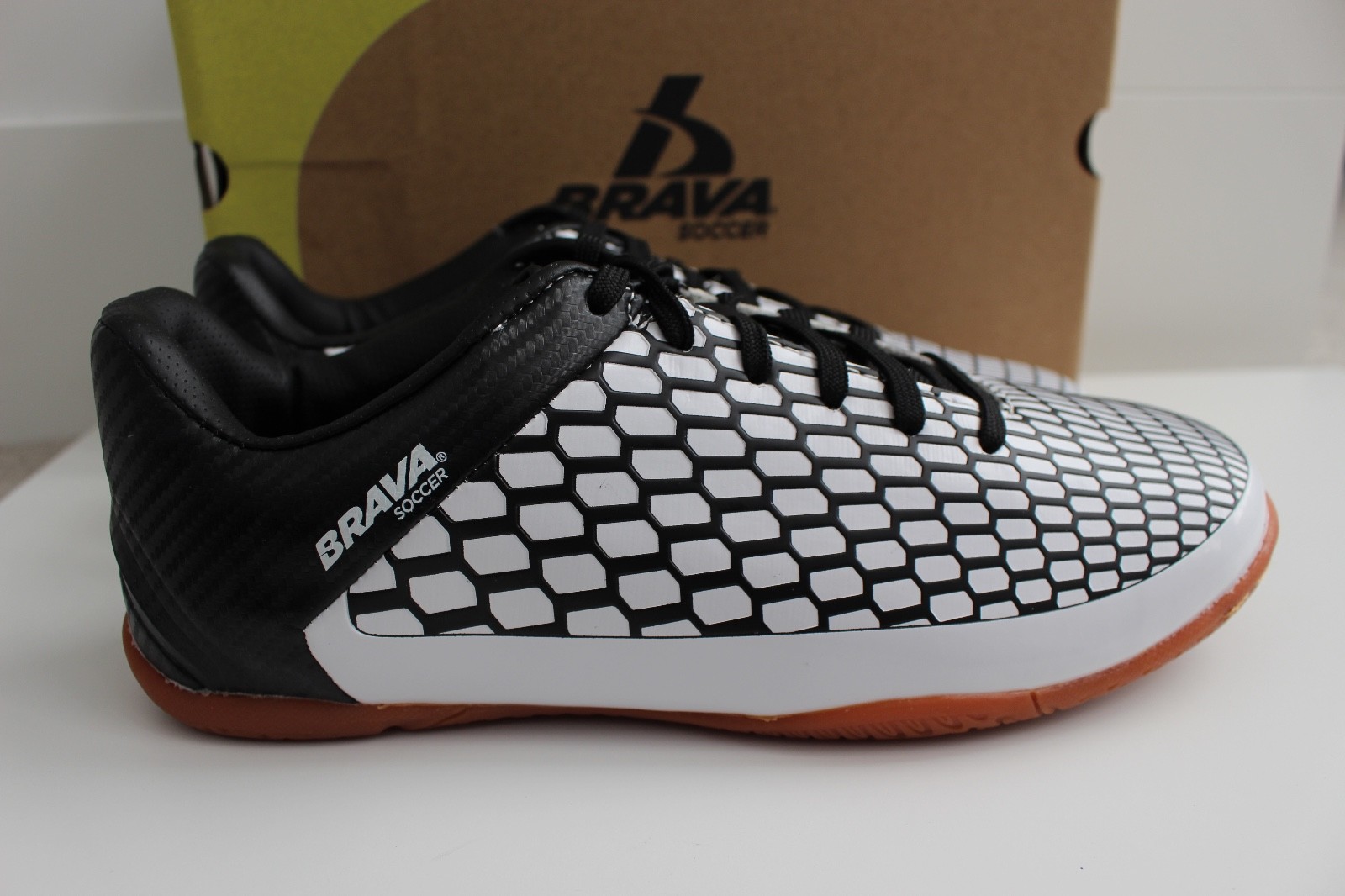 brava indoor soccer shoes