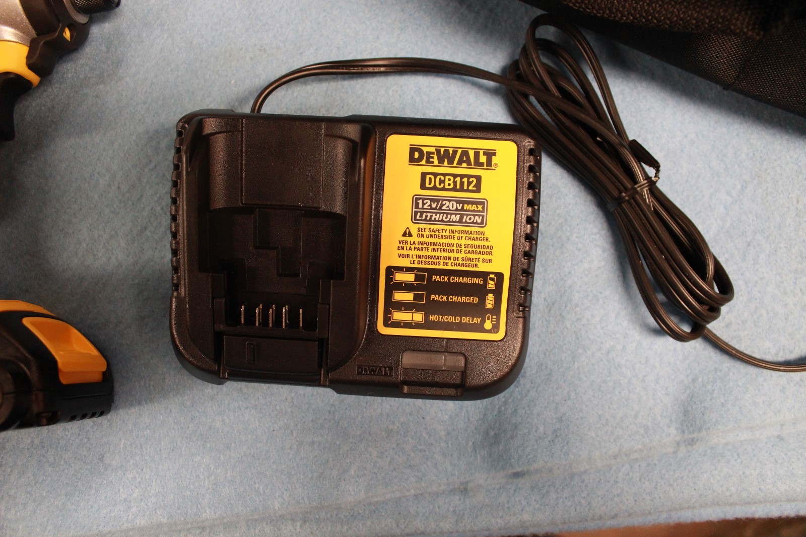 DeWalt Drill & Impact Driver Tool Set w/Batteries, Charger, and Case