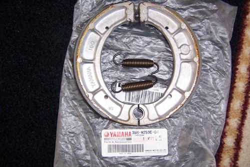 YAMAHA BRAKE SHOES 1982-1992 G1/G2/G9/G8 | eBay