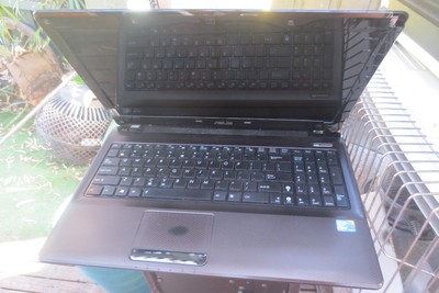 Asus k52f i3 entertainment laptop for repair/ parts