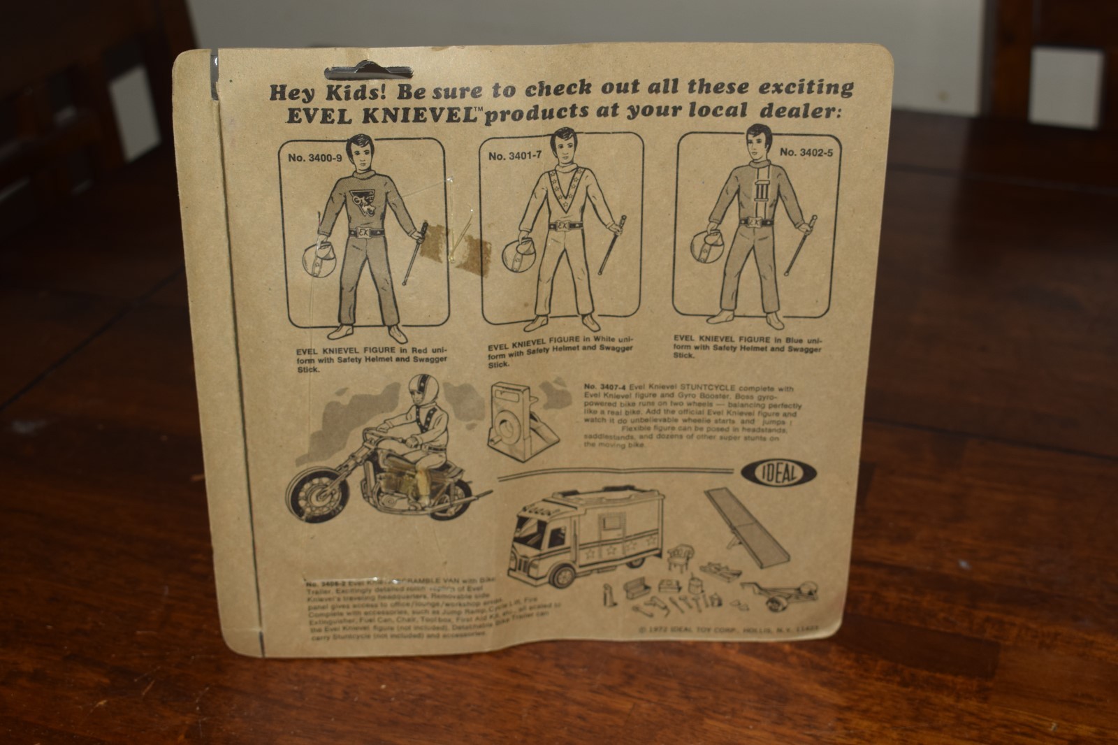 Ideal Evel Knievel 1972  Red Suit Figure Sealed On Card