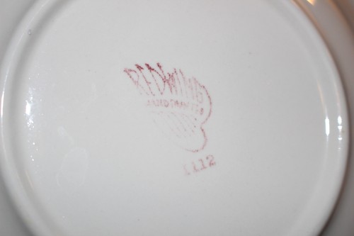 41 PCS VINTAGE RED WING LOTUS BRONZE DINNERWARE-PLATES, BOWLS, CUPS, SAUCERS