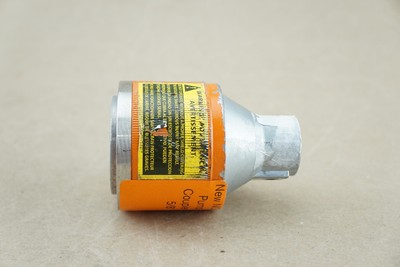 New NOS Delavan Spray Pump Quick Detach Coupler 90200 1 3/8