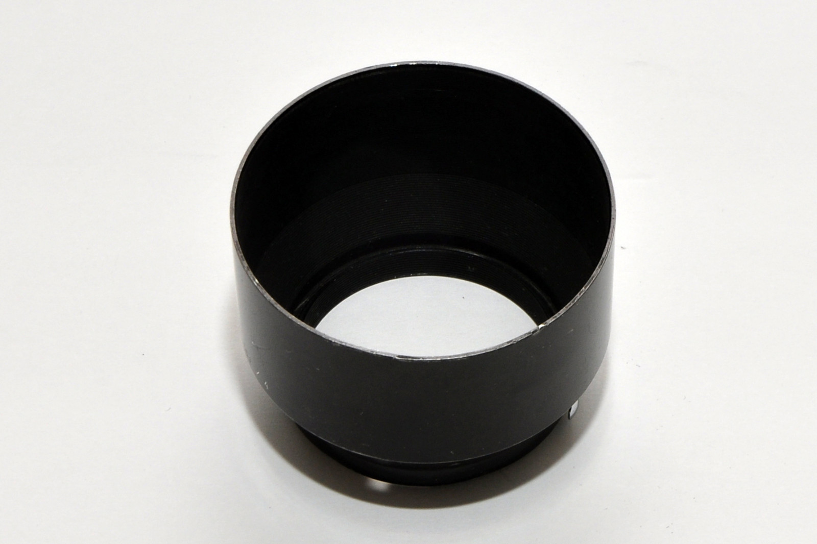 Nikon HS-4 52mm Snap-On Lens Hood for 105mm f/2.5, 105mm f/4, 135mm f/3.5 for Fs