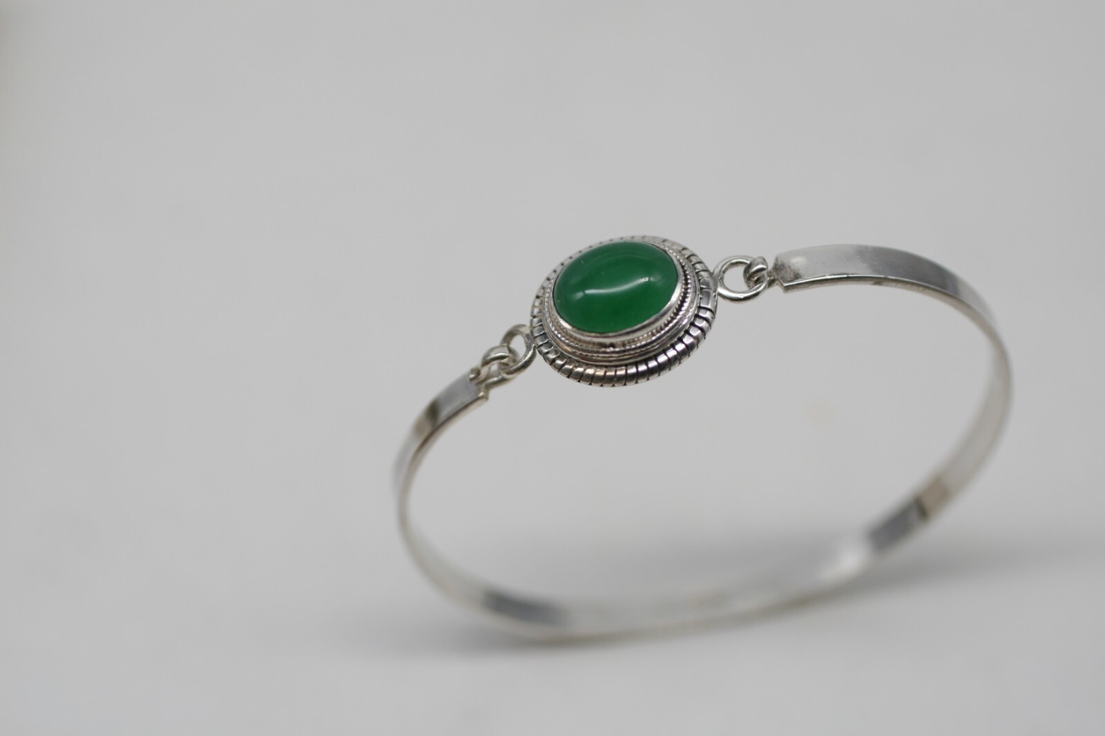 Vintage Sterling Green Onyx Hinged Bracelet 7” R8 | eBay