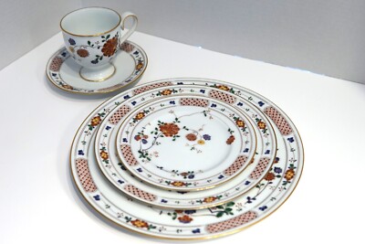 BEAUTFUL NORITAKE 2860 NANKING IRELAND ONE PLACE SETTING / FIVE PIECES
