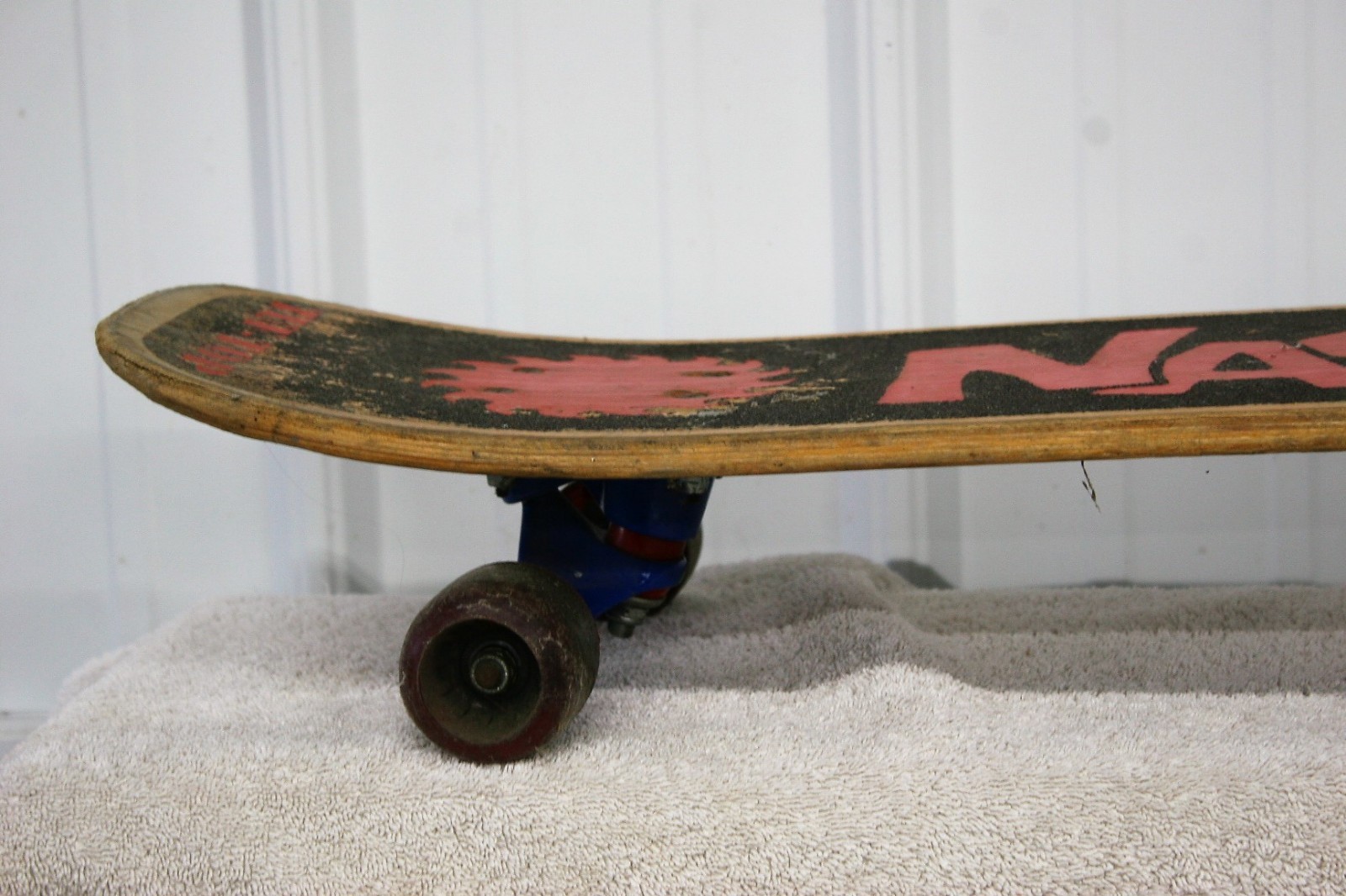 RARE VINTAGE 80'S NASH TOUGH TOP SKATEBOARD DOUBLE SAW BLADES