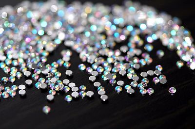 Profiqualität 100 Stück Strasssteine mit DIAMANT Effekt Nageldesign 2 mm klein