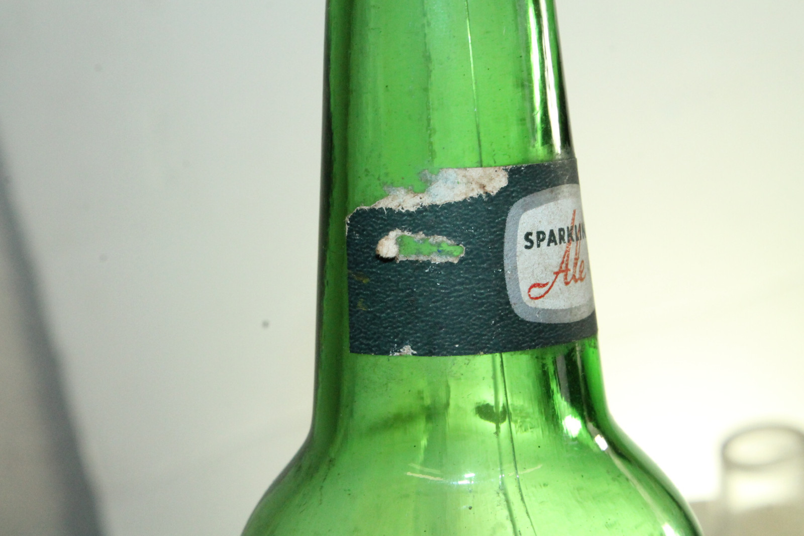 TAMPA FLA SILVER BAR ALE BEER BOTTLE PAPER LABEL