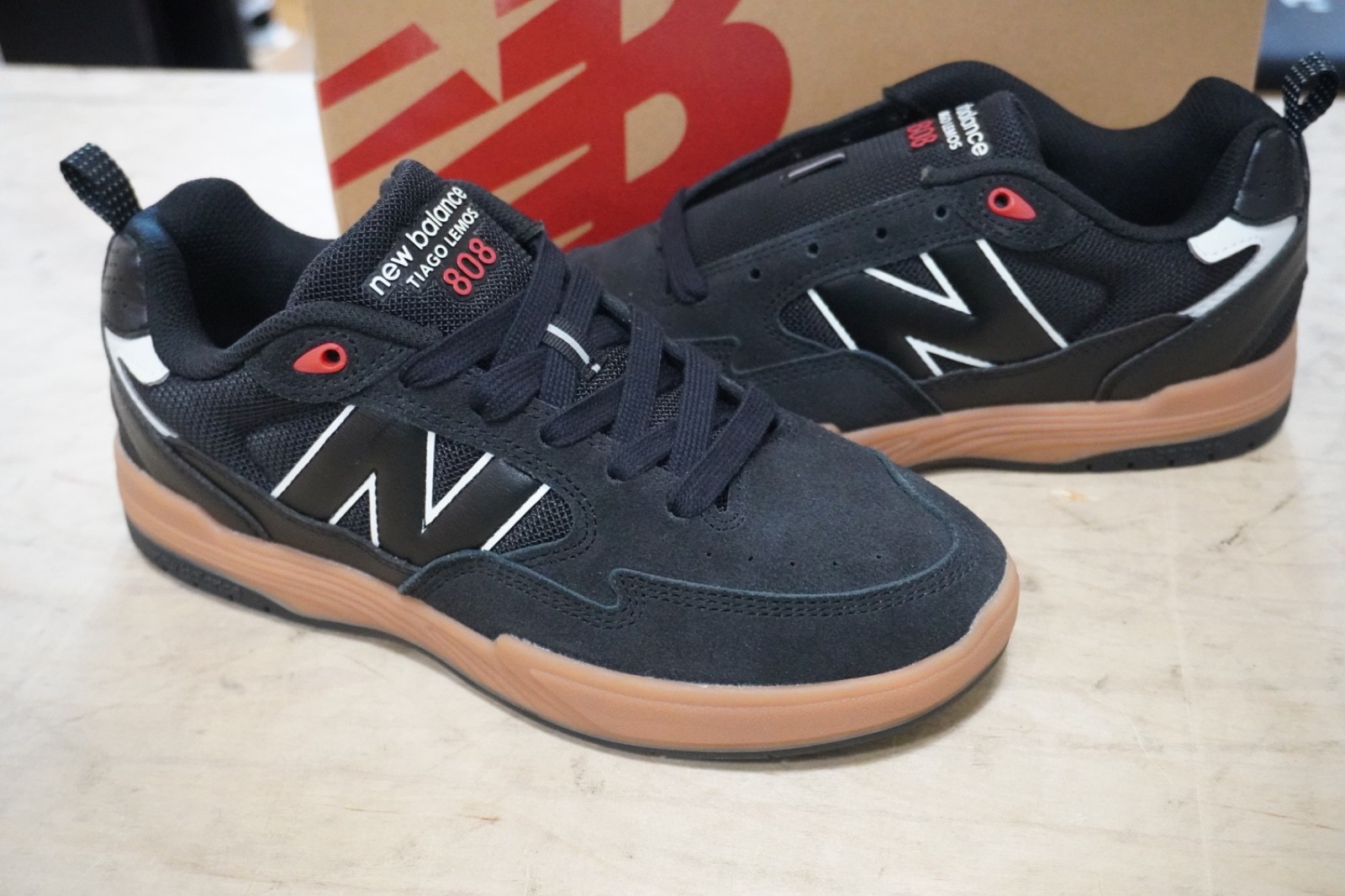 送料&関税込み！スケートシューNB Numeric Tiago Lemos 808 Lite NB Numeric Tiago Lemos 808 Lite - New Balance