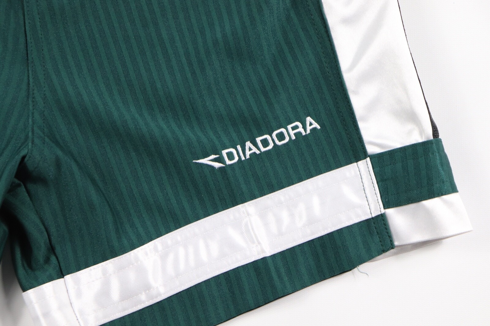 Vintage New Diadora Mens Small Spell Out Taped Logo Athletic Soccer Shorts Green