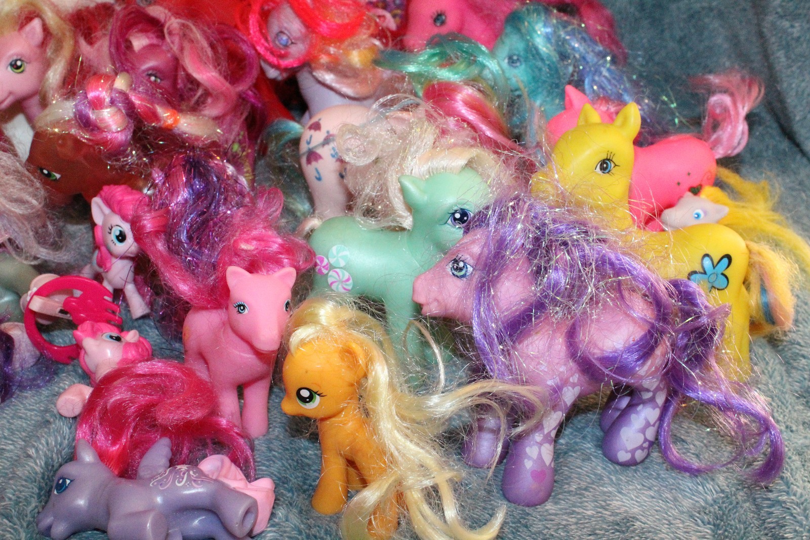 Large Lot of My Little Pony Ponies