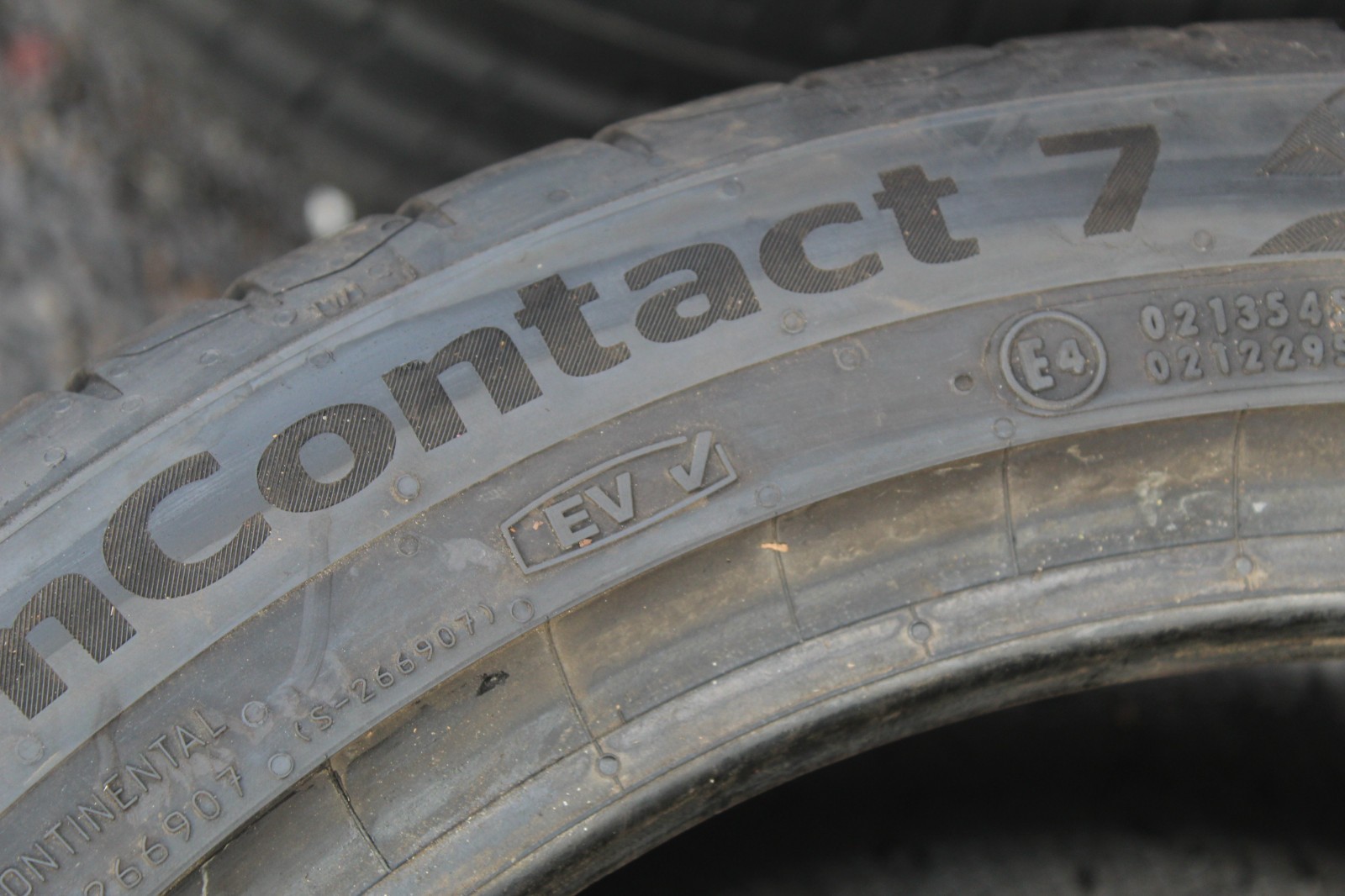 225 45 17 Continental, PC 7, EV, 91V, x1 Single Tyre 6.3mm (F1_tyres) L3875