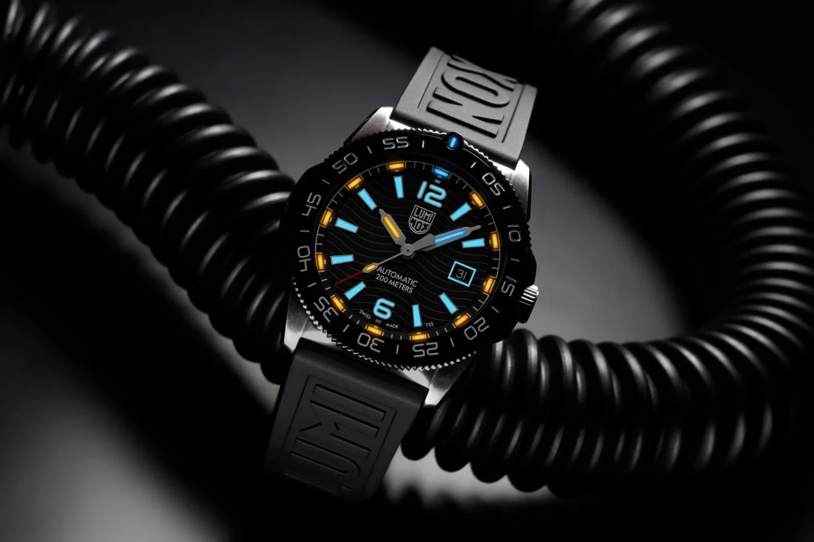 Pre-owned Luminox Pacific Diver Automatic Swiss Made Watch Xs.3101 Sapphire Crystal 42mm