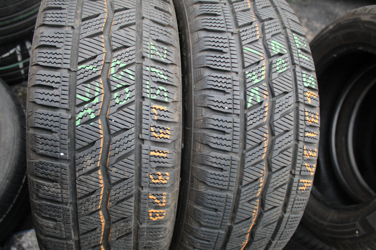 215 60 17C Hankook, Winter, M+S, 109/107T, x2 A Pair 8.0mm (F1_tyres) L3137