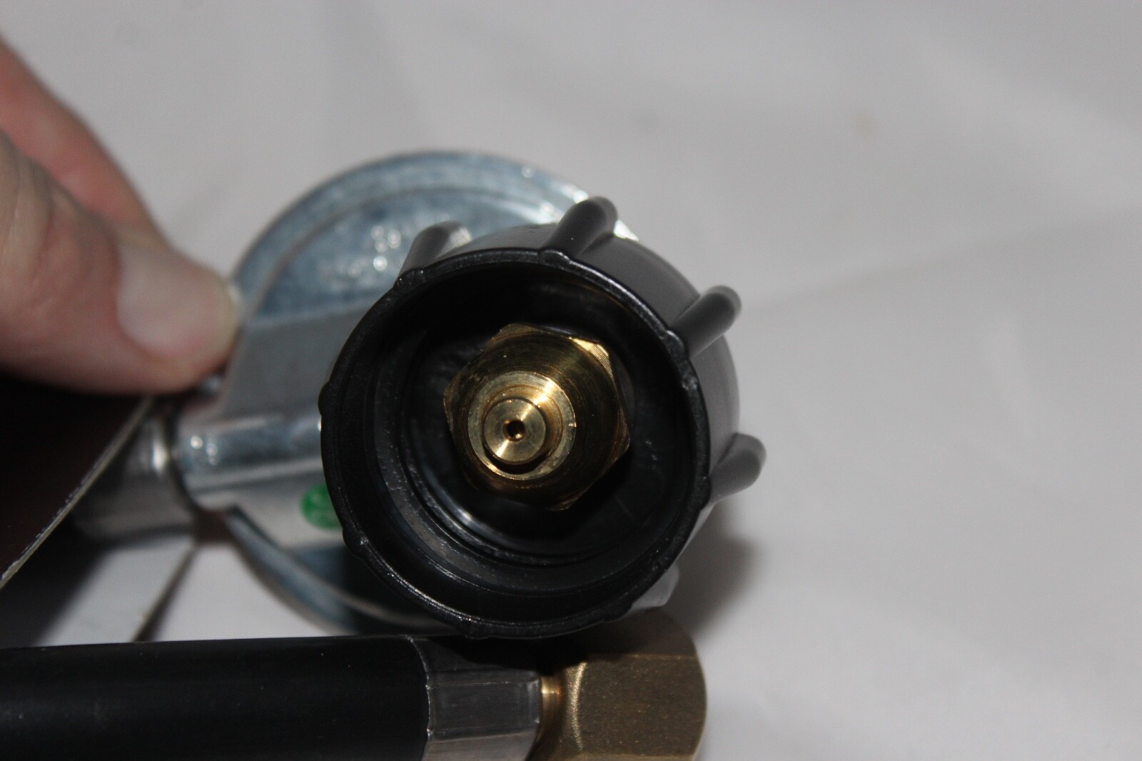 Brand New Genuine Char-Broil Universal BBQ Bar-B-Que Hose & Regulator Charbroil