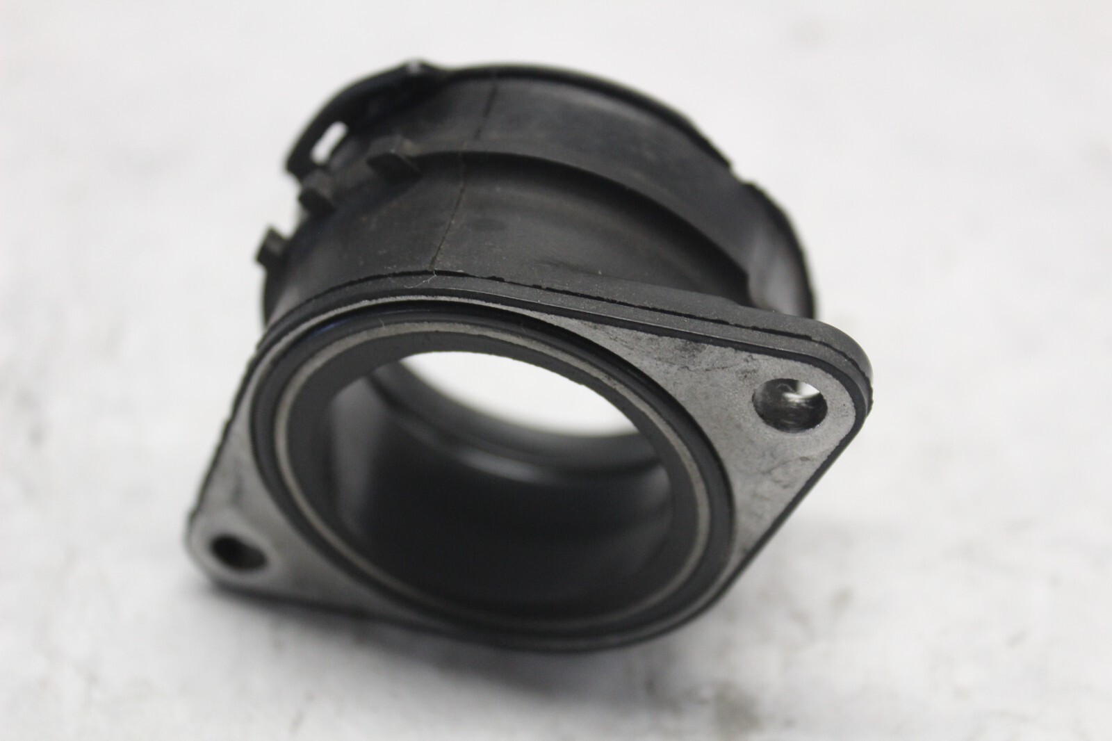 CARBURETOR HOLDER 16065-1352 1999 KAWASAKI NINJA ZX9R | eBay