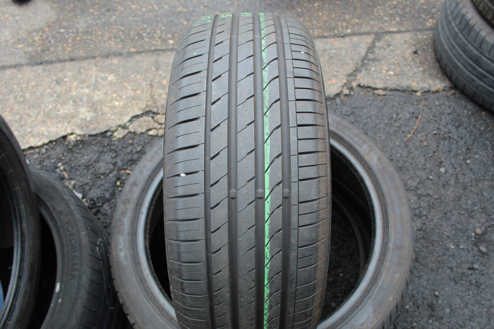 New 205 50 17, Nexen, Nfera SU1, 89V, x1 Single Tyre (F1_tyres) L2959