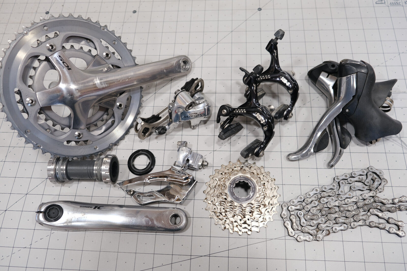 Shimano 105 5600 Triple Road Bike Drivetrain 3x10 Speed Shimano 105 5600 Triple Road Bike Drivetrain 3x10 Speed