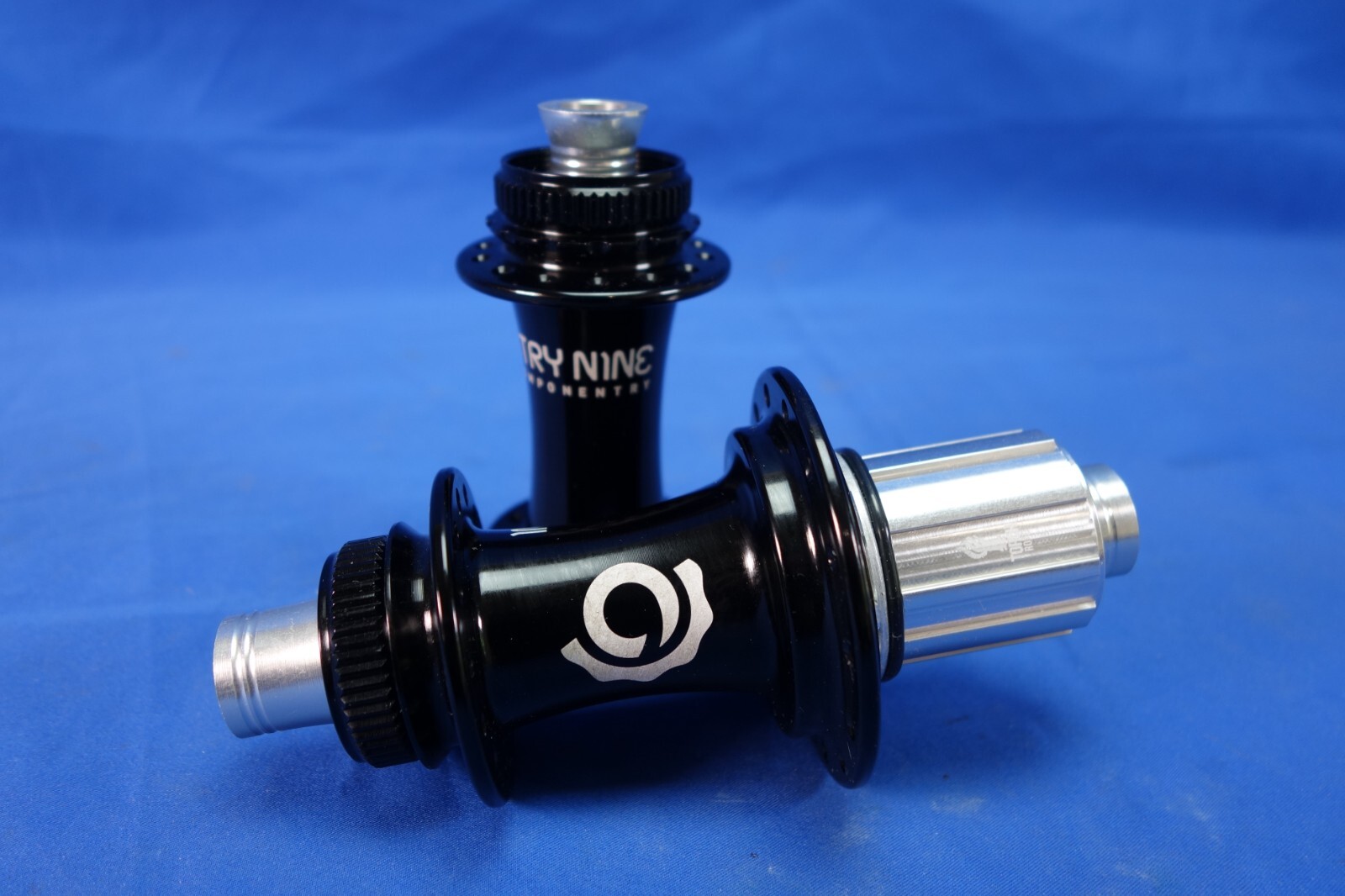 New Industry Nine Classic Torch Road Disc Hub Set, Thru Axle, CL, Freehub Option