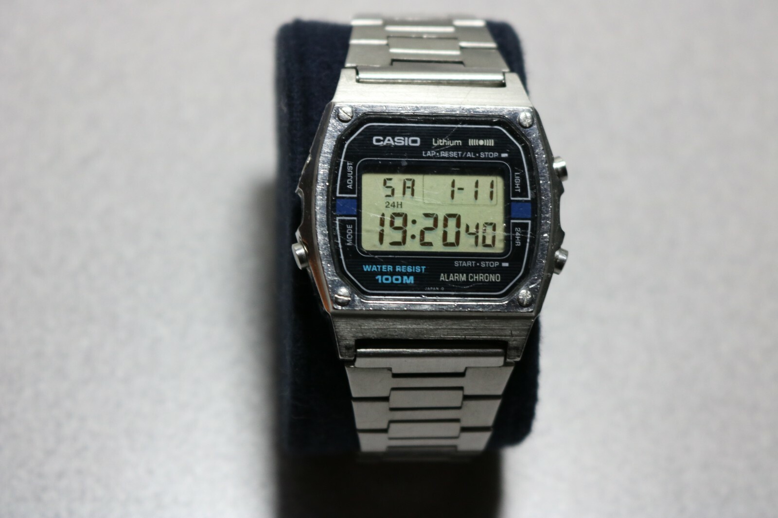 VINTAGE CASIO 548 W-760 CHRONOGRAPH DIGITAL WATCH S - RARE VINTAGE CASIO 548 W-760 CHRONOGRAPH DIGITAL WATCH S - RARE