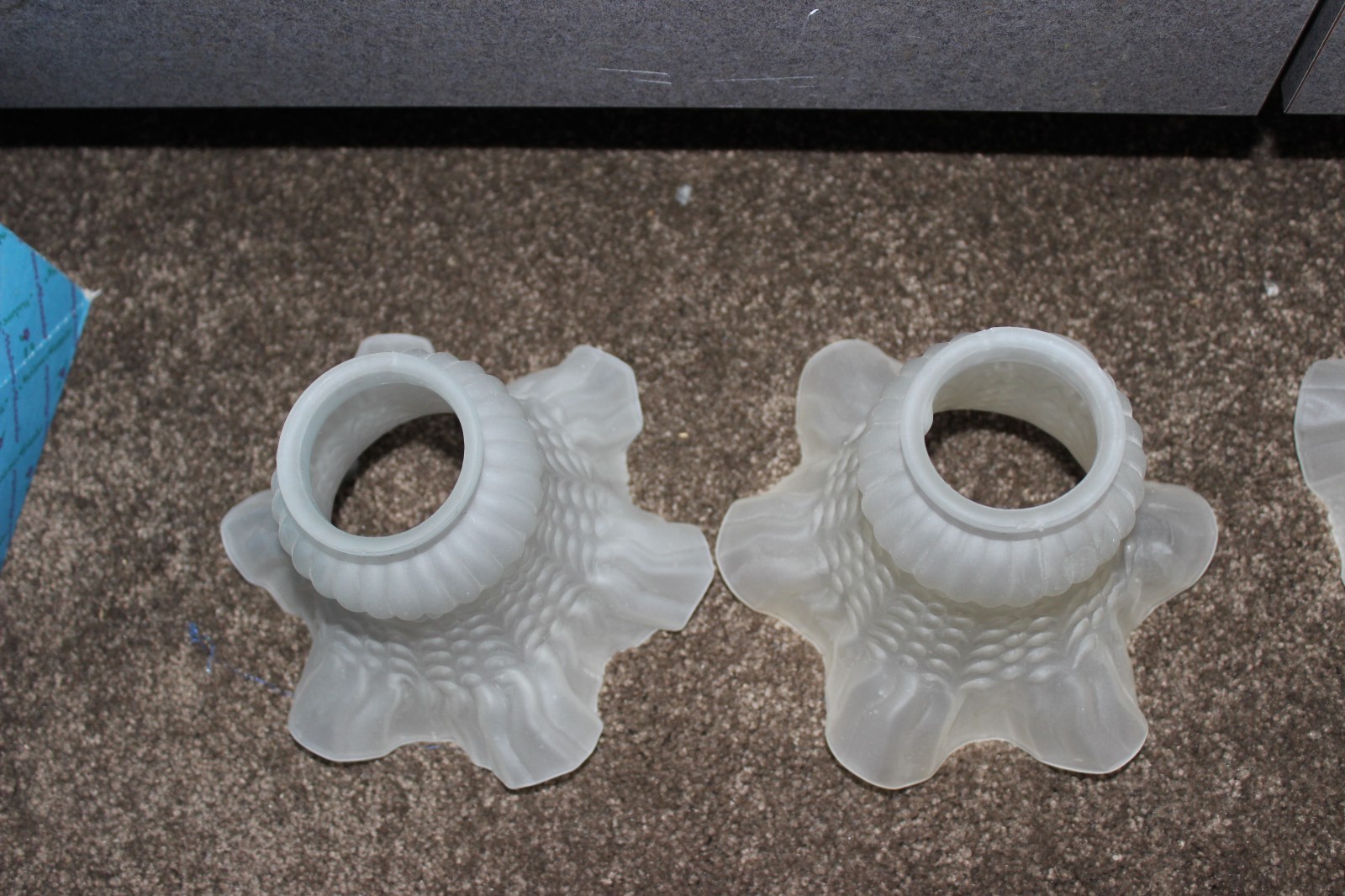 lot of 2 Vintage Frosted Glass Tulip Lamp/Ceiling fan light shade  4-3/4
