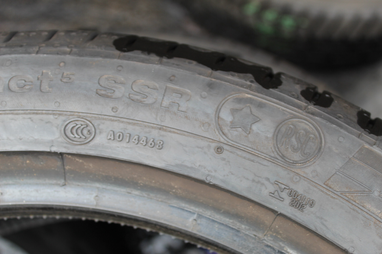 225 45 18 Continental, CSC 5, RunFlat, 91Y, x2 A Pair 5.4mm (F1_tyres) L3407