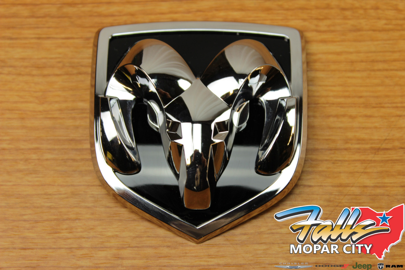 20022005 Dodge Ram 1500 2500 3500 Ram's Head Grille Emblem Badge Mopar
