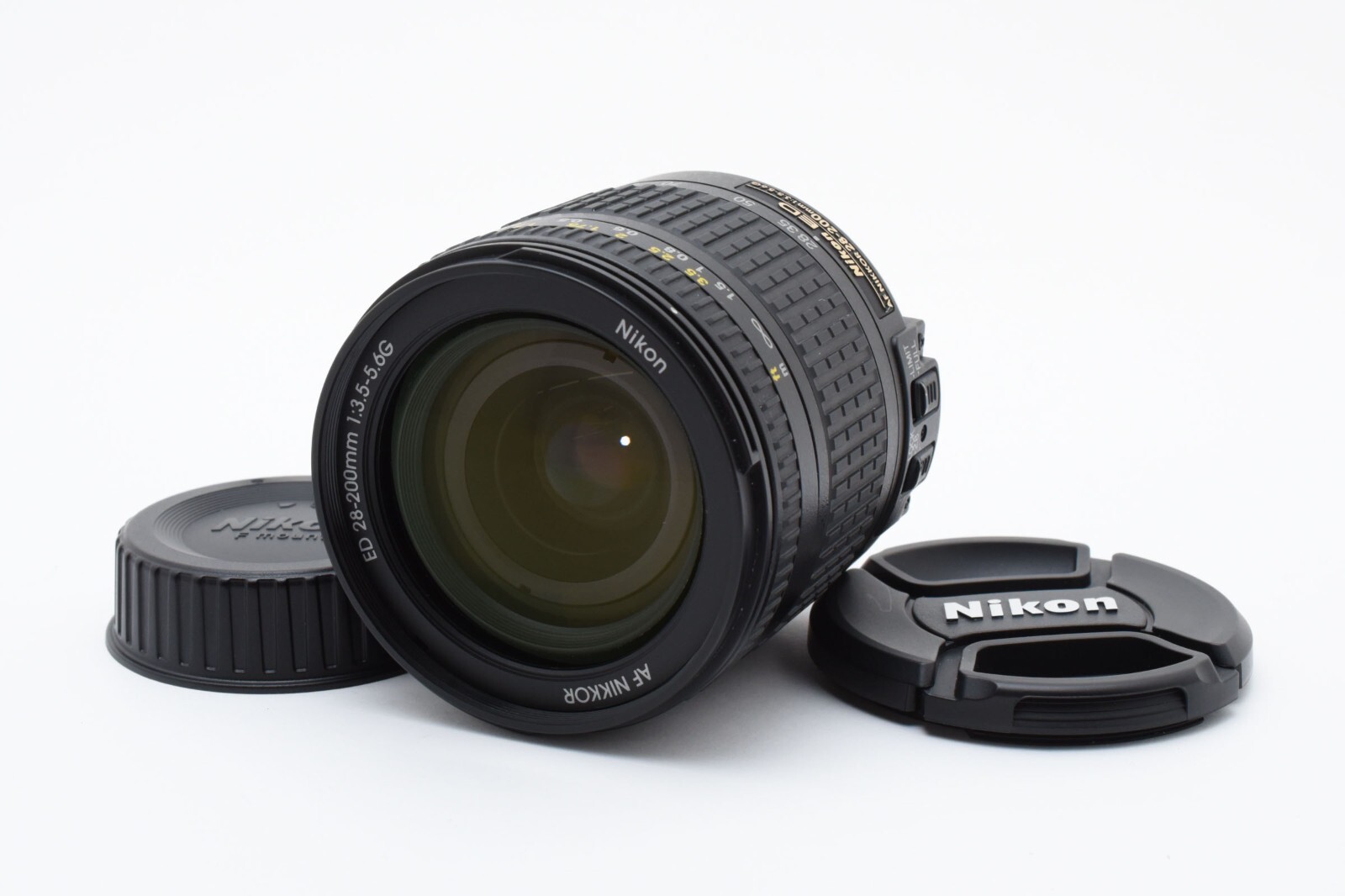 ★美品★ニコン NIKON AF 28-200mm F3.5-5.6G ED ニコン AF Zoom Nikkor ED 28-200mm F3.5-5.6G(IF) 価格比較