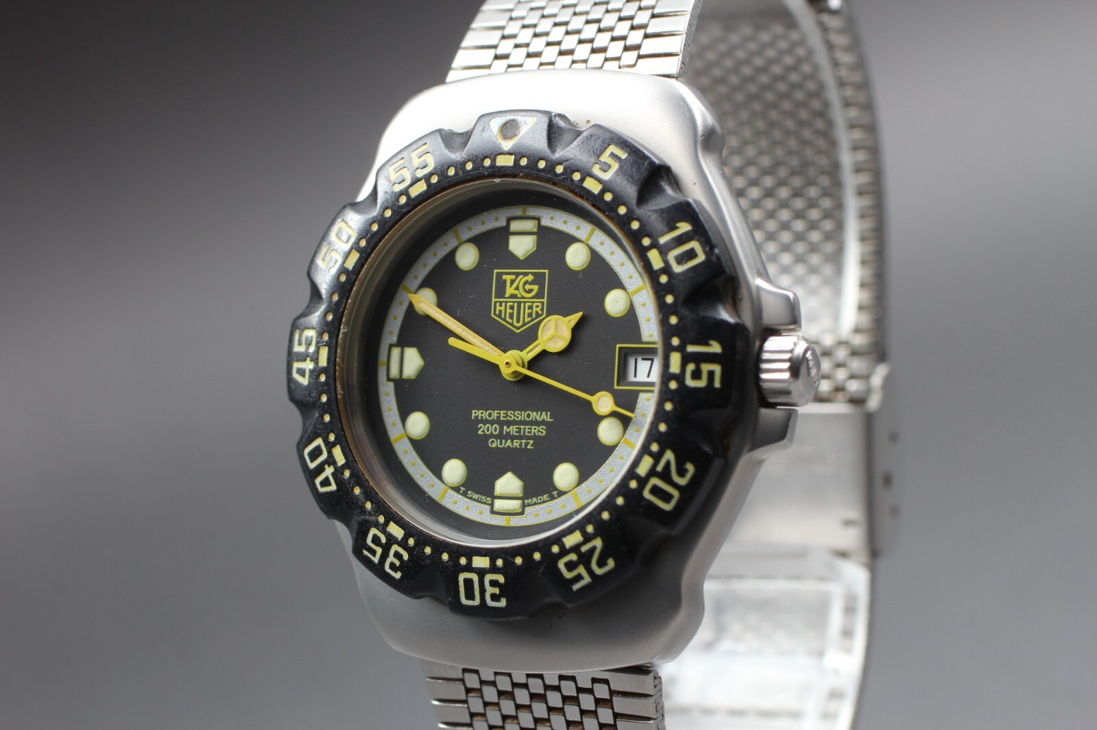 お*ン様 tag heuer 376.513 人気 稼働 NEAR MINT】 TAG HEUER 376.513 PROFESSIONAL 200 Unisex Quartz