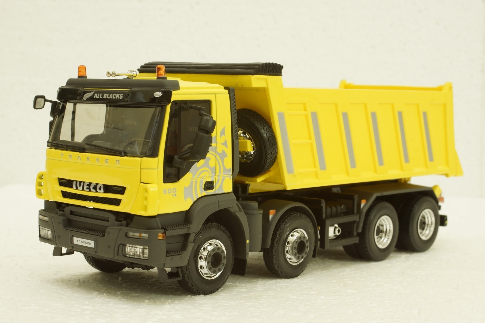 Iveco Trakker 500E5 самосвал, Eligor 1:43 | eBay Iveco Trakker 500E5 самосвал, Eligor 1:43 | eBay