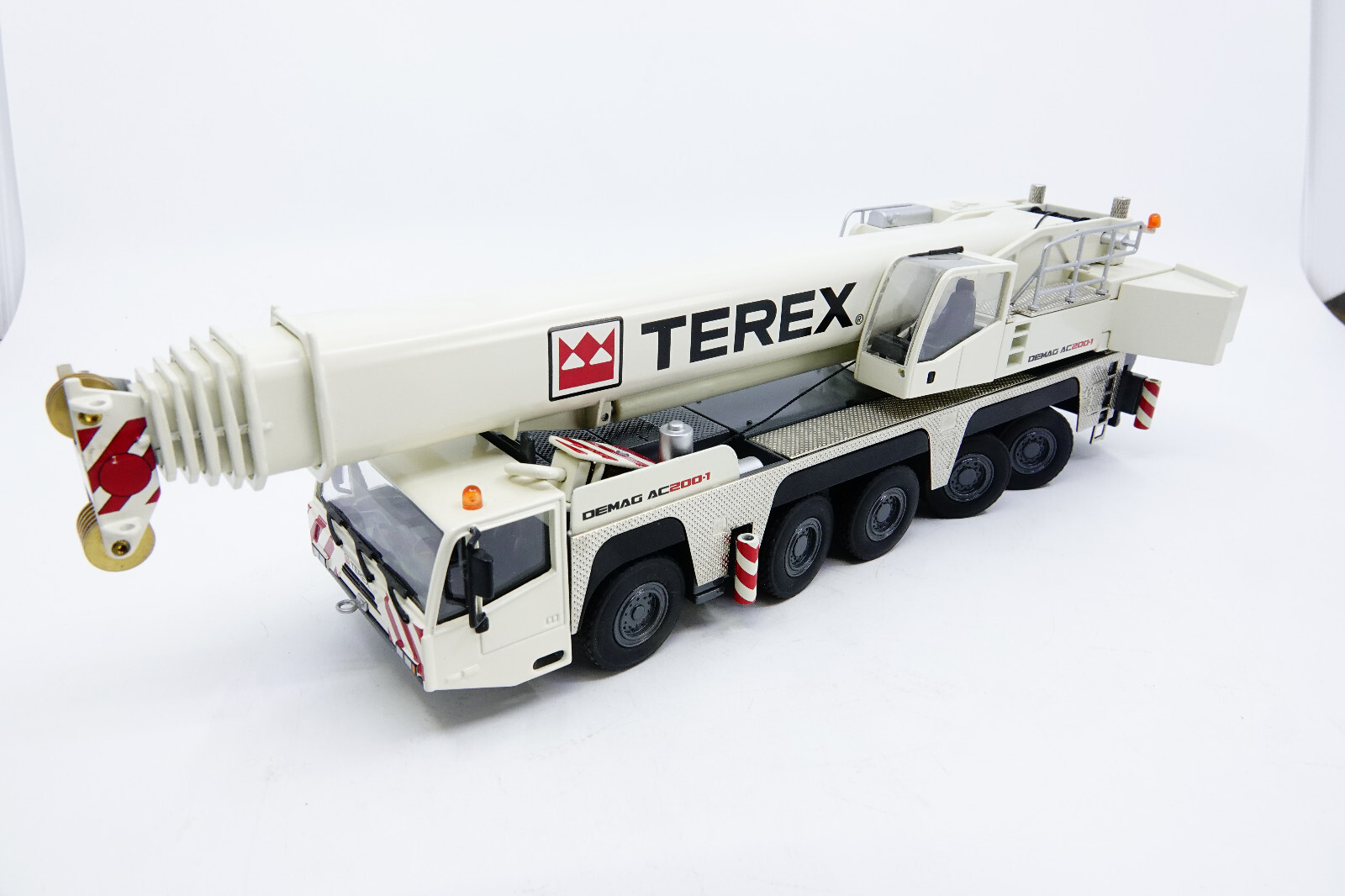 NZG 1/50 テレックスデマグ TEREX DEMAG AC200-1 クレーン