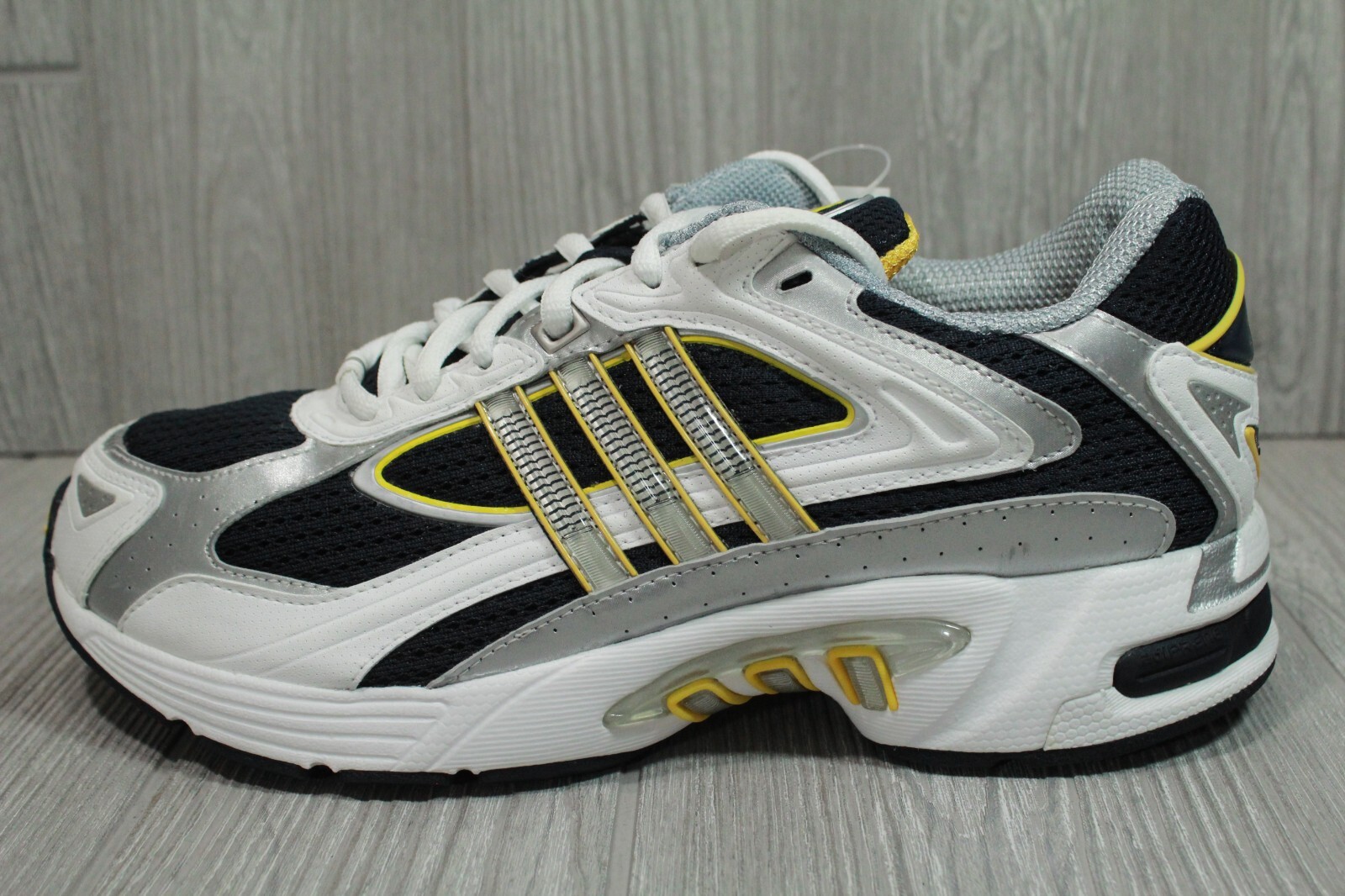 New Rare Vintage Adidas 037284 Response Cush 2E Running