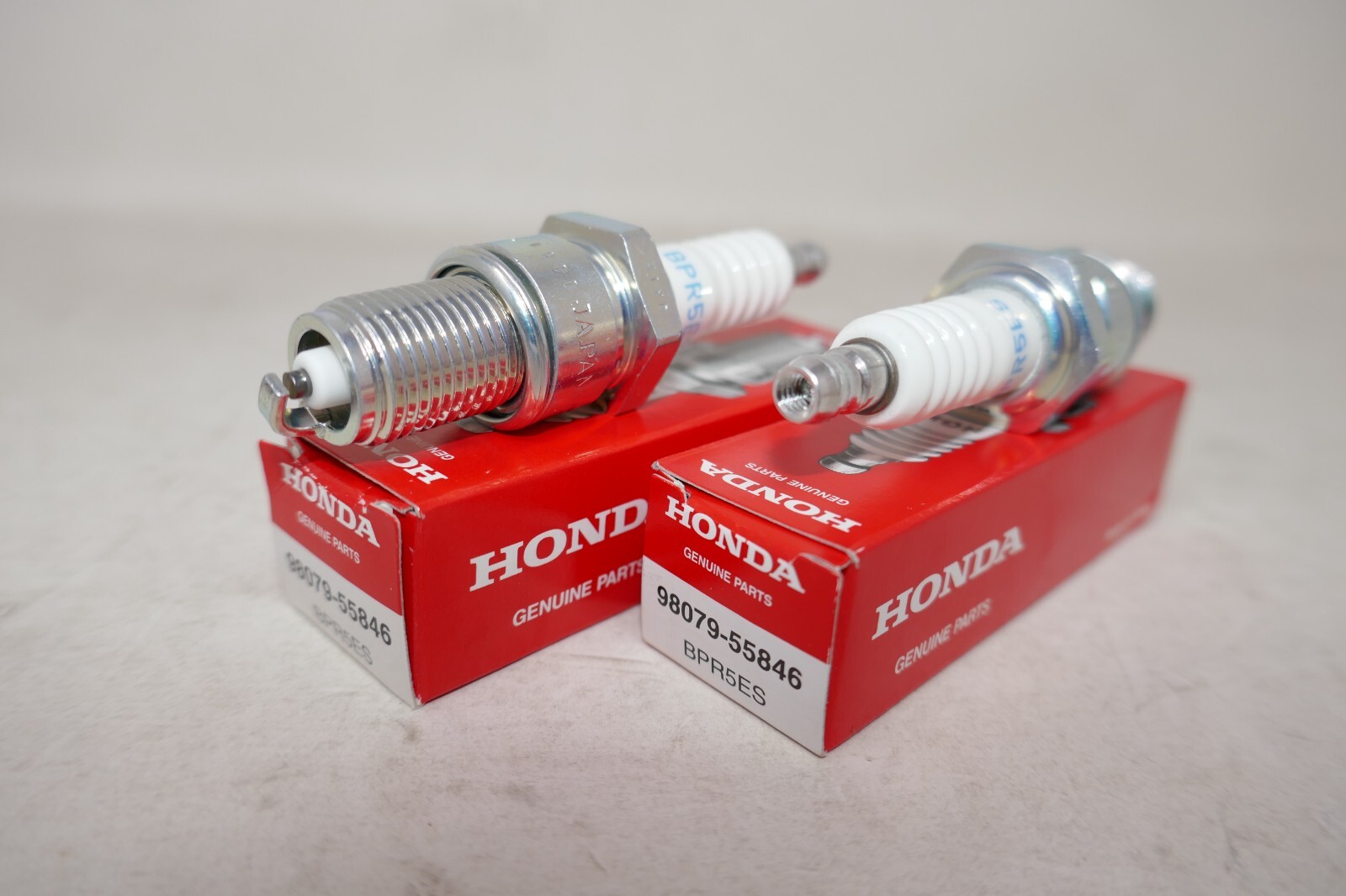 OEM Honda NGK Spark Plugs BPR5ES X2 98079-55846 GC GX GXV