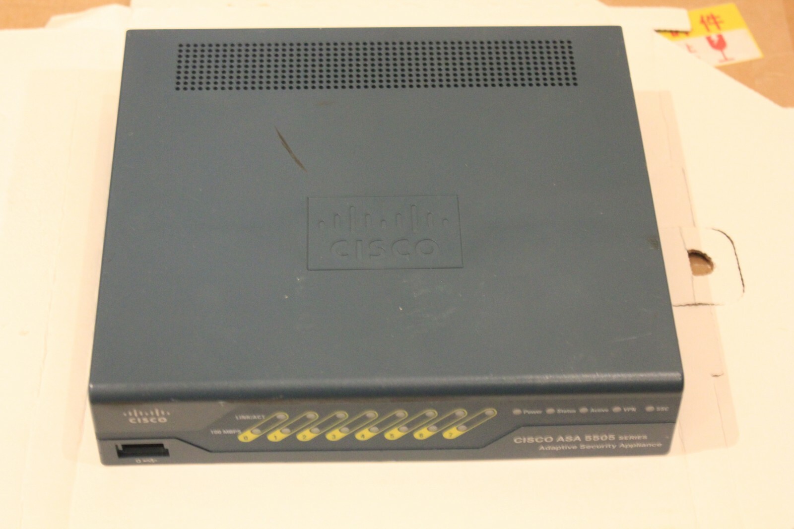 CISCO ASA 5505 Security Plus Adaptive Security Appliance 