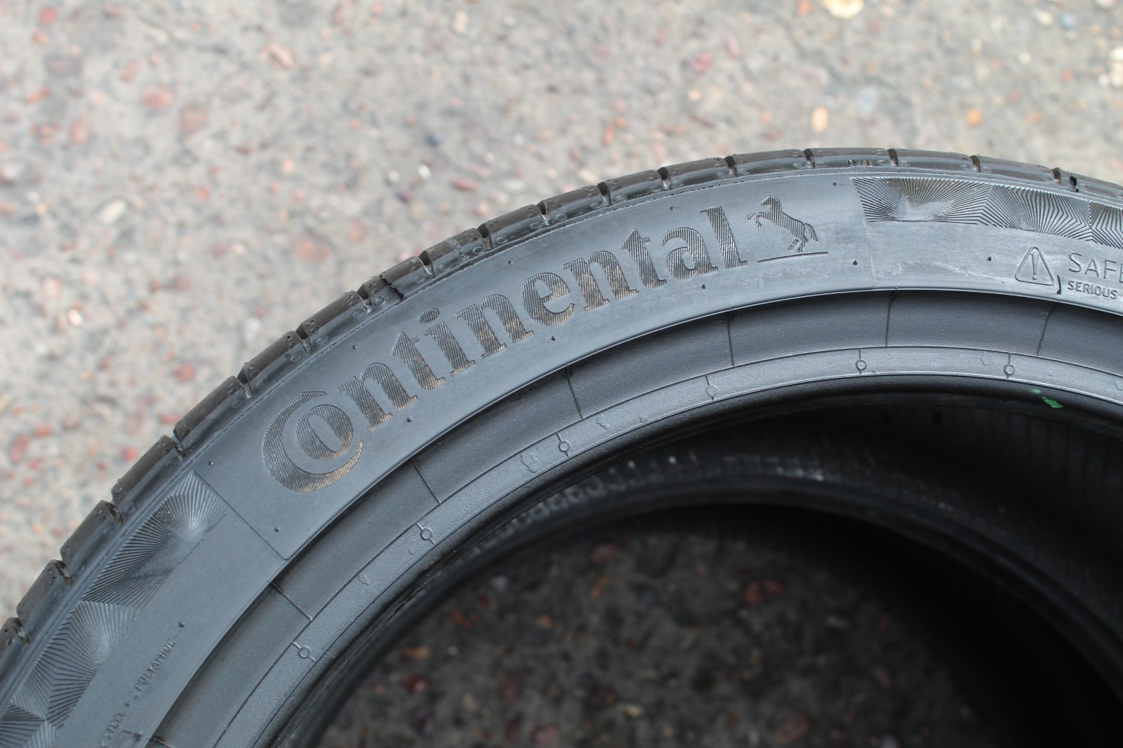 New 215 40 17 Continental, Premium Contact 6, XL, 87Y, x1 Tyre (F1_tyres) L3915