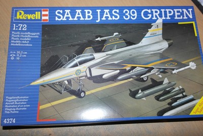REVELL 1:72 SAAB JAS 39 GRIPEN 4374