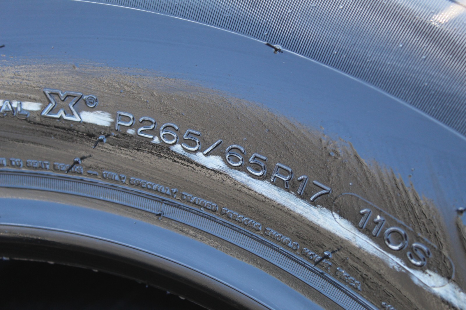 New 265 65 17 Michelin, Latitude Tour, M+S, 110S, x1 Tyre (F1_tyres) L3948