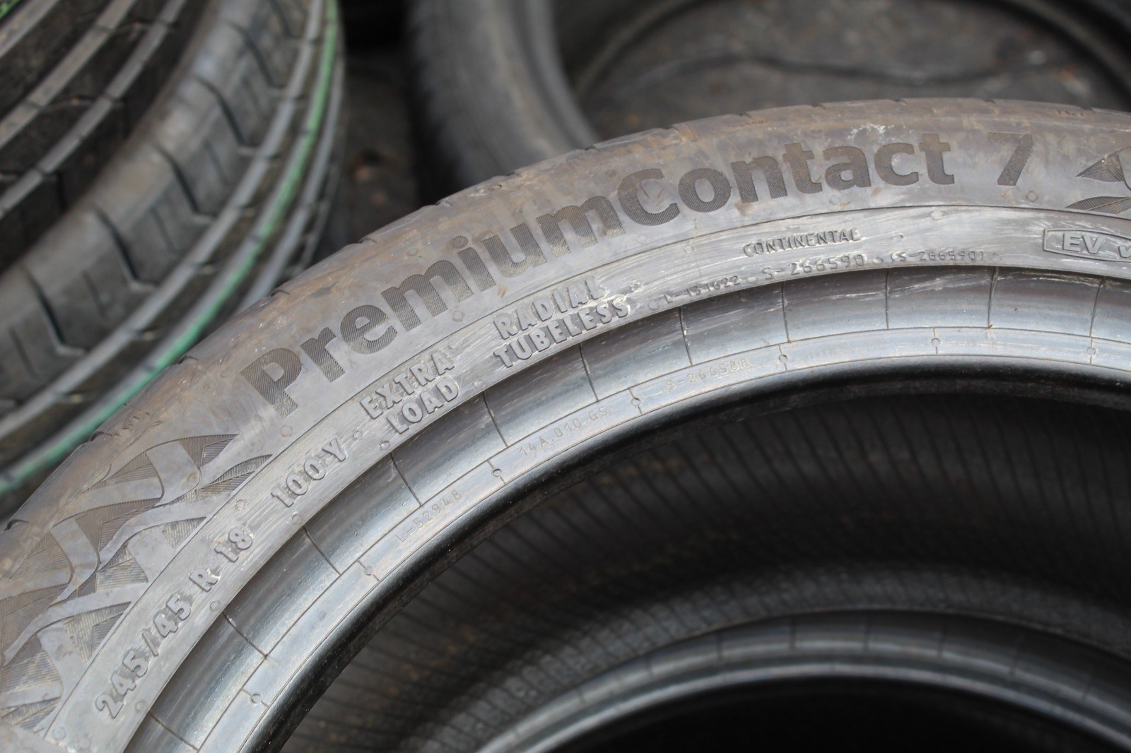 245 45 18 Continental, PC 7, XL, EV, 100Y, x2 A Pair 6.7mm (F1_tyres) L3632