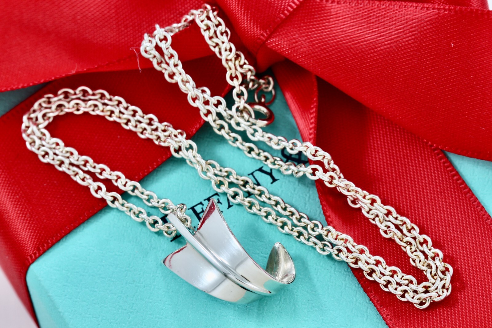 TIFFANY Angela Cummings necklace 希少ネックレス Tiffany & Co. 1979 By Angela Cummings Petals Necklace in
