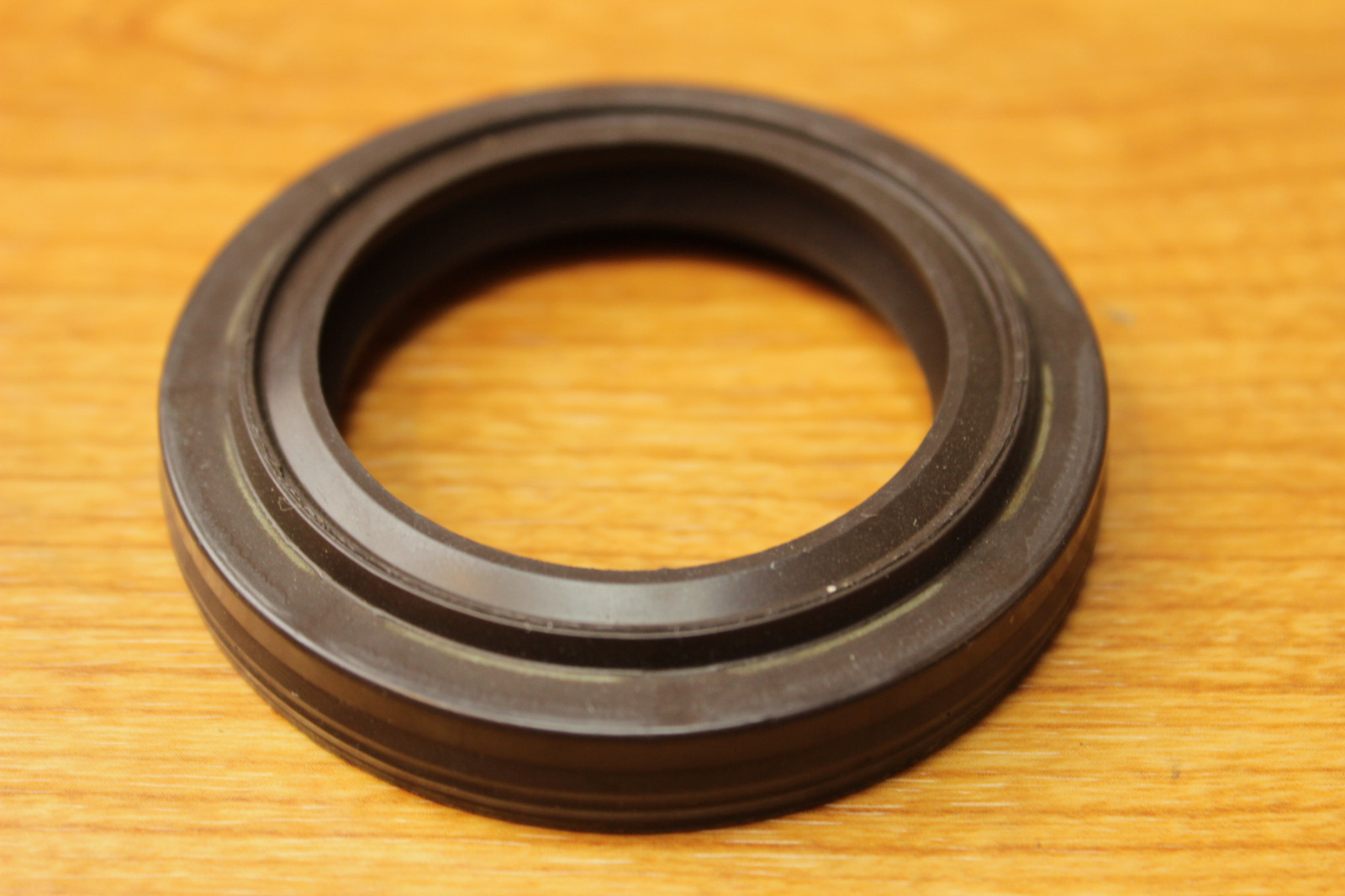 19992004 Jeep Grand Cherokee Rear Axle Drive Shaft Seal Mopar OEM eBay