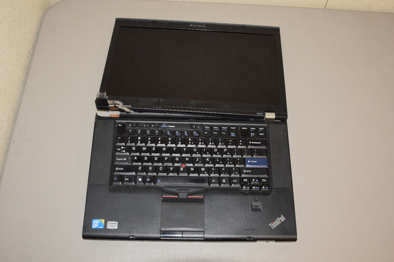 Destroyed Dead Junk Lenovo Thinkpad W510 15.6