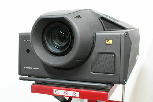 Sony SRX-R110 4K 10,000 Lumen Large Venue Projector Bundle Sony SRX-R110 4K 10,000 Lumen Large Venue Projector Bundle