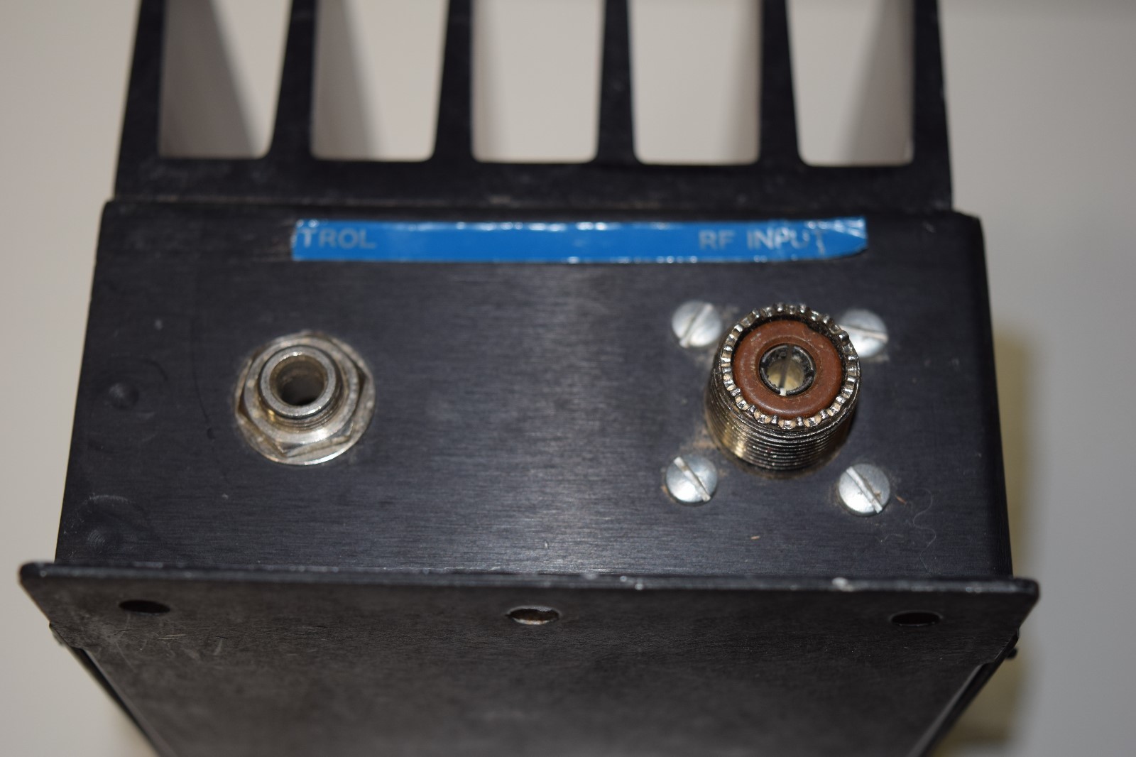 Henry VHF Amplifier 1-5 Watts IN and 50 watts OUT.      C50A02