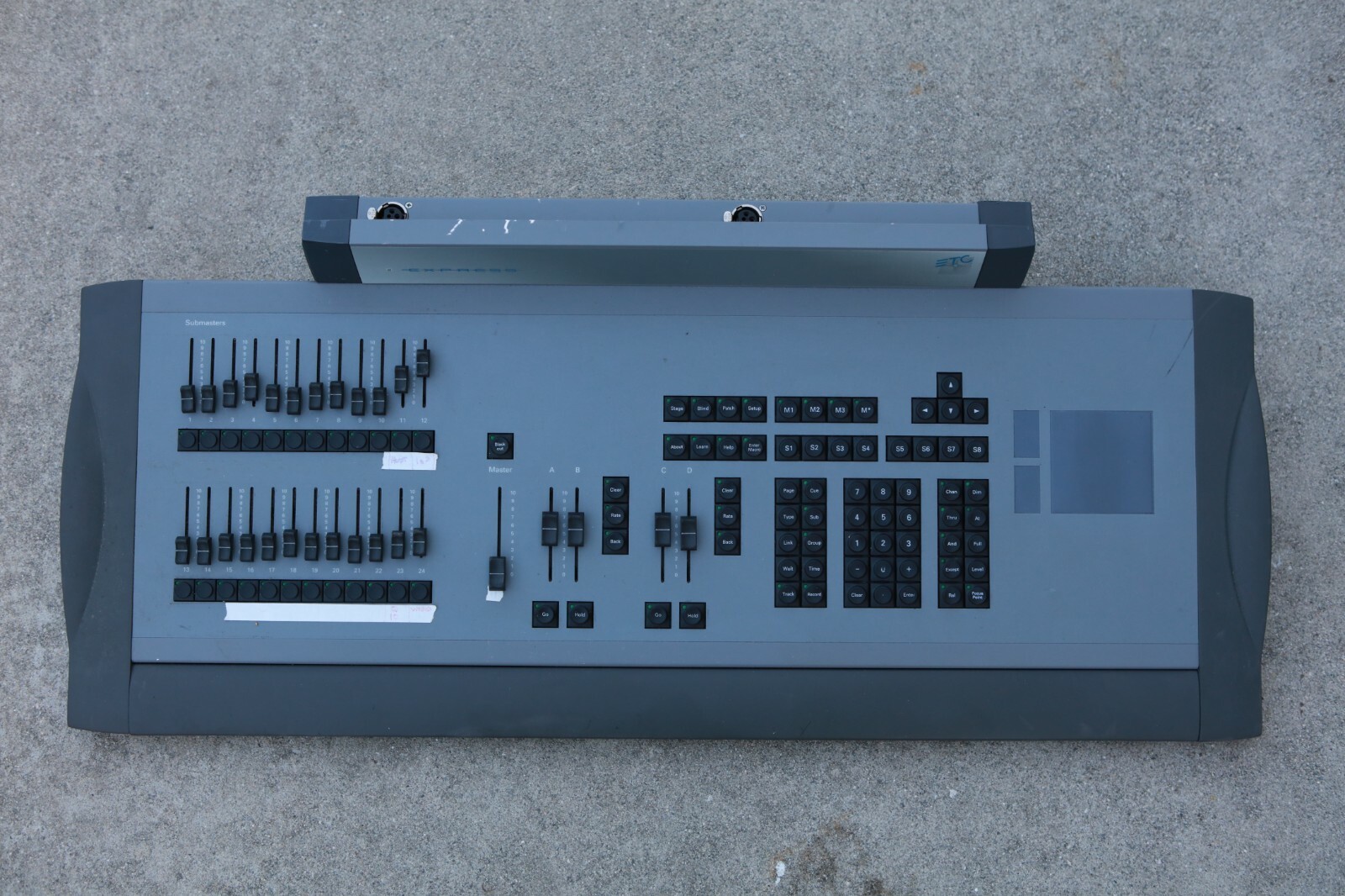 ETC Express 250 Channel Lighting Console BoardのeBay公認海外通販｜セカイモン