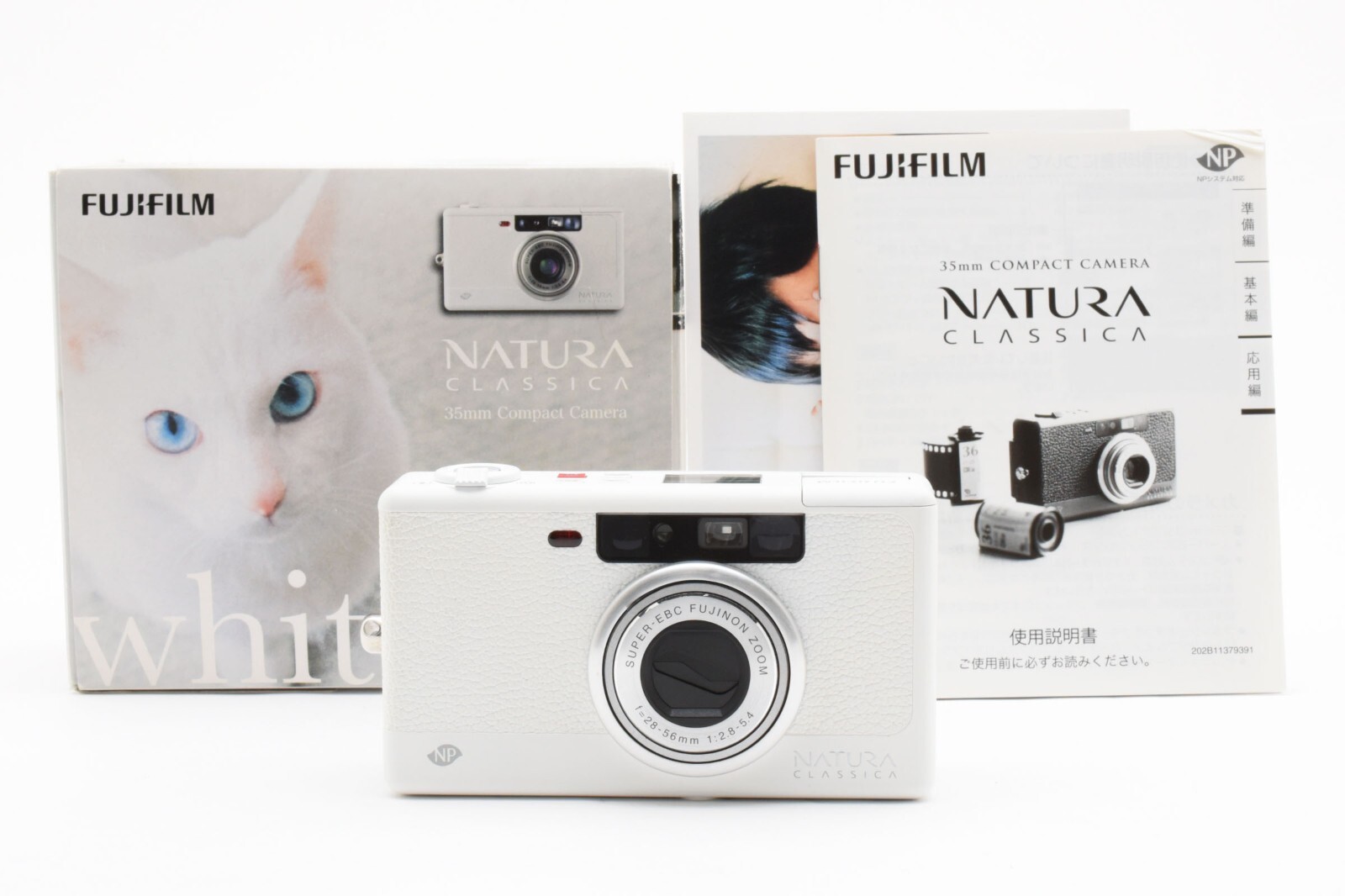 フジ FUJI NATURA CLASSICA white Near Mint w/BOX] Fujifilm Natura Classica White Film Camera