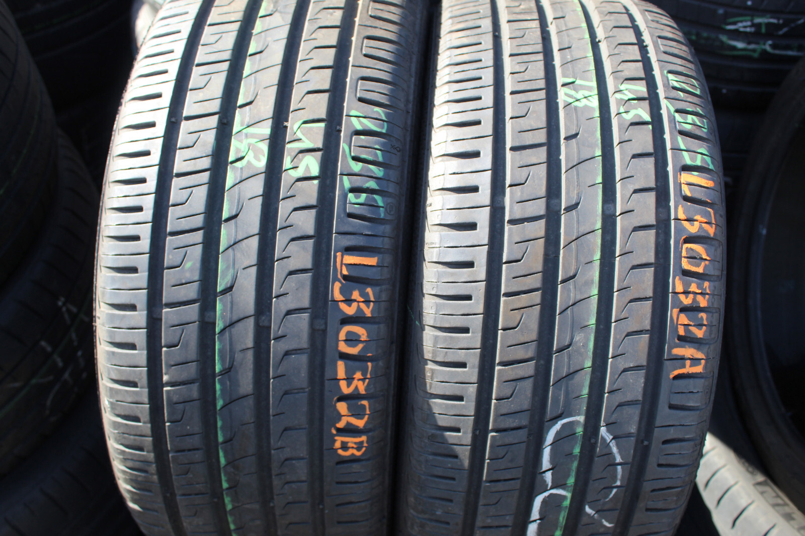 235 45 18 Barum, Bravuris 3, XL, 98Y, x2 A Pair 7.0mm (F1_tyres) L3032