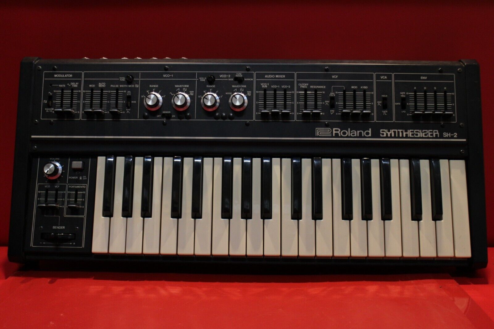 Vintage Roland SH-2 Vintage Monophonic Analog Synthesizer