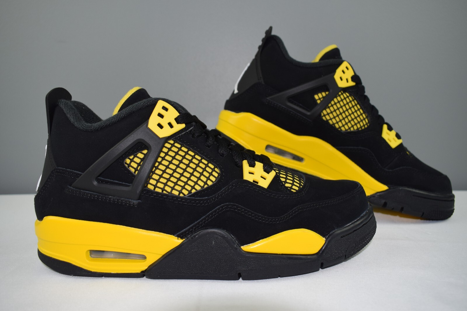 Nike Air Jordan 4 Retro Thunder Tour Yellow 408452-017 GS