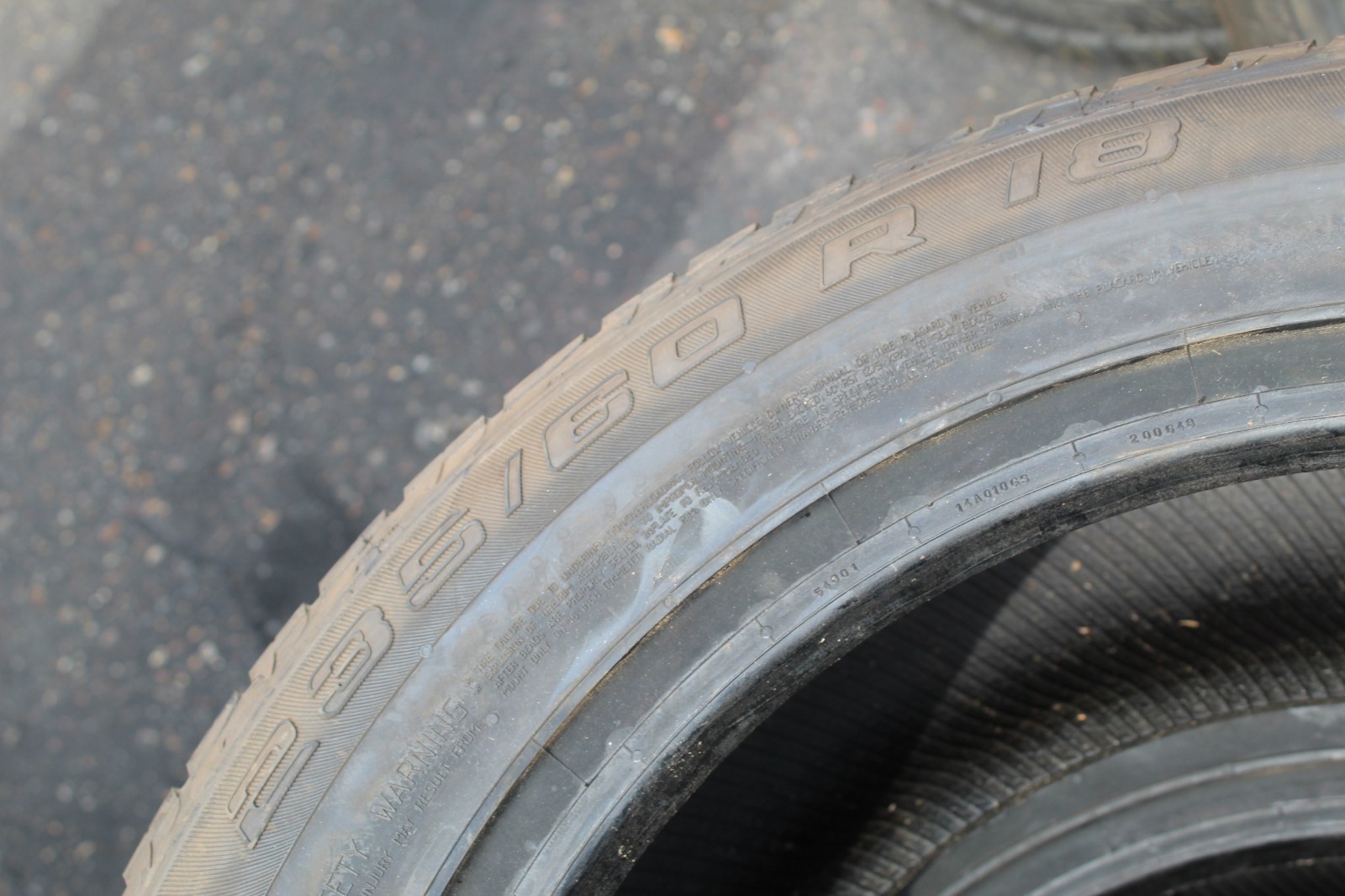 New 235 60 18 Continental, Cross Contact, AO, 107W, x1 Tyre (F1_tyres) L3703
